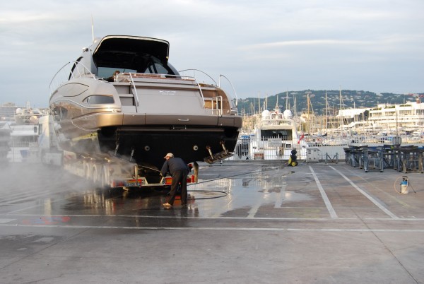 carenage et antifouling à Cannes